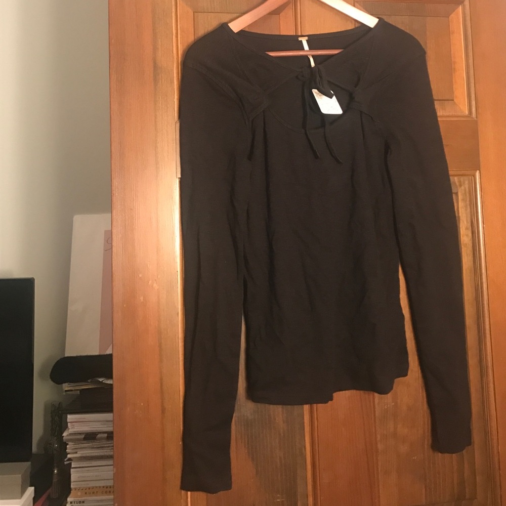Free People cotton l/s top w/ cutout tie detail