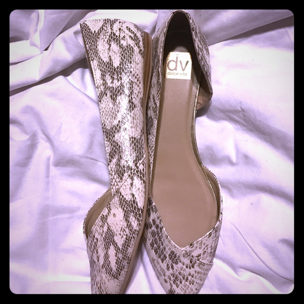D'Orsay Snakeprint Flats