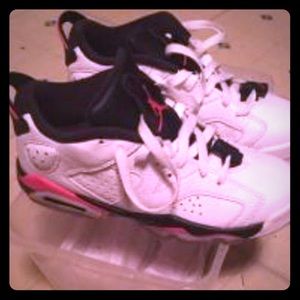 Jordan 6 low