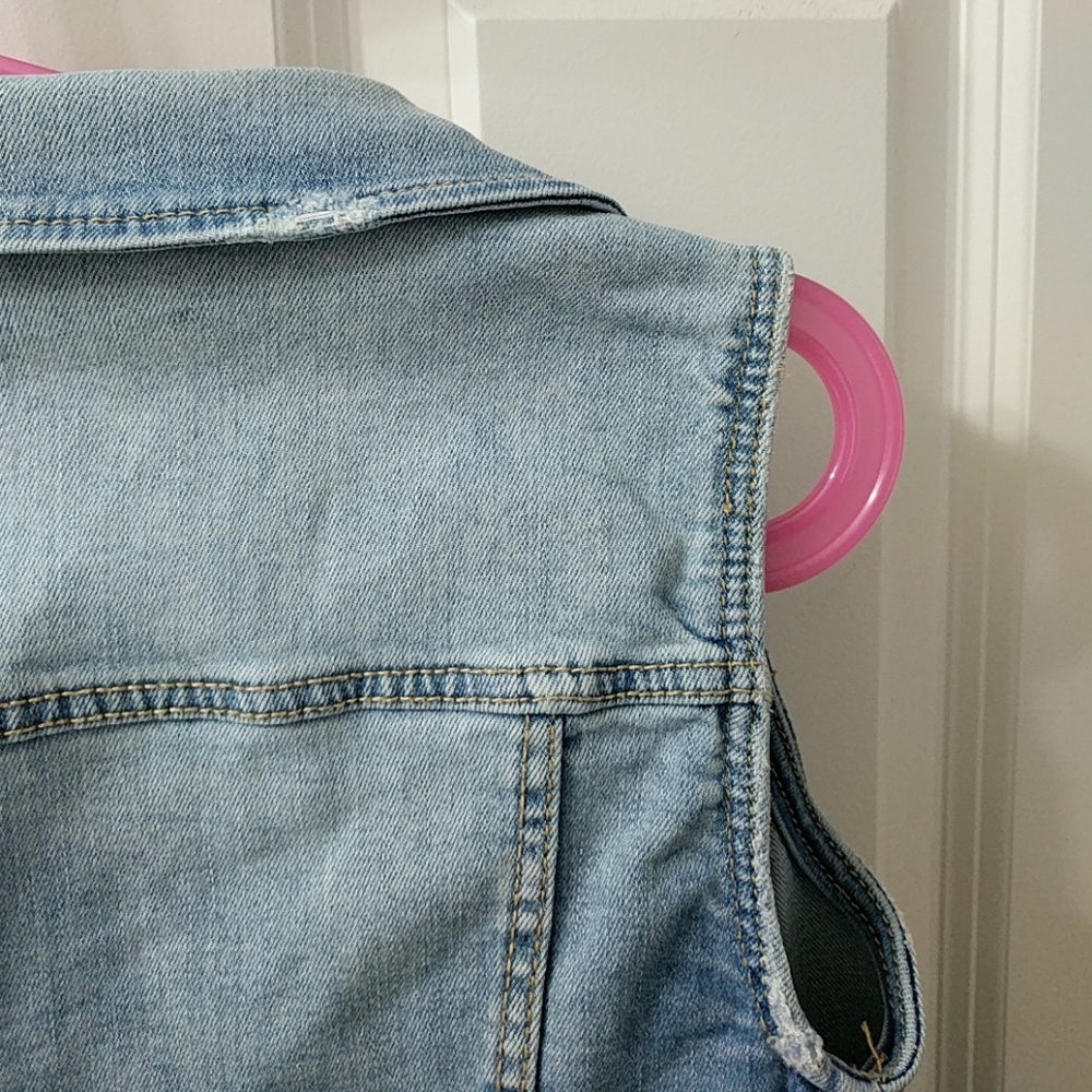 Denim vest - Picture 3 of 4