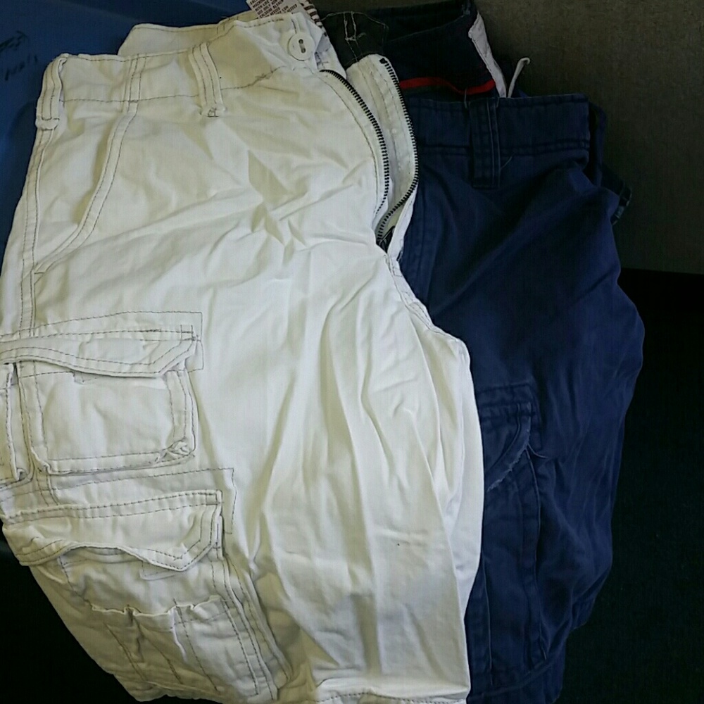 Men's cargo shorts