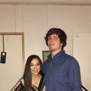 Meet your Posher, Logan