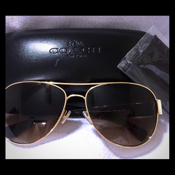 PRICE DROP ? Coach NEW Women\'s Sunglasses ? main image 4