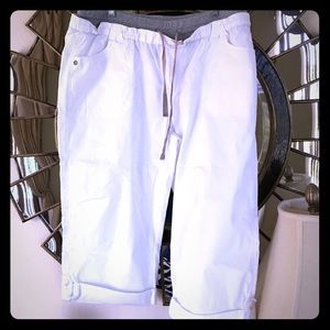 White cotton with elastic waist in gray