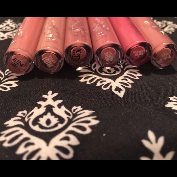 Colourpop ultra matte lip and one ultra satin lip - Picture 3 of 3