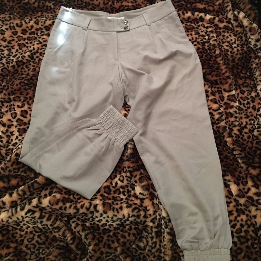 BCBGeneration grey pleated jogger slacks