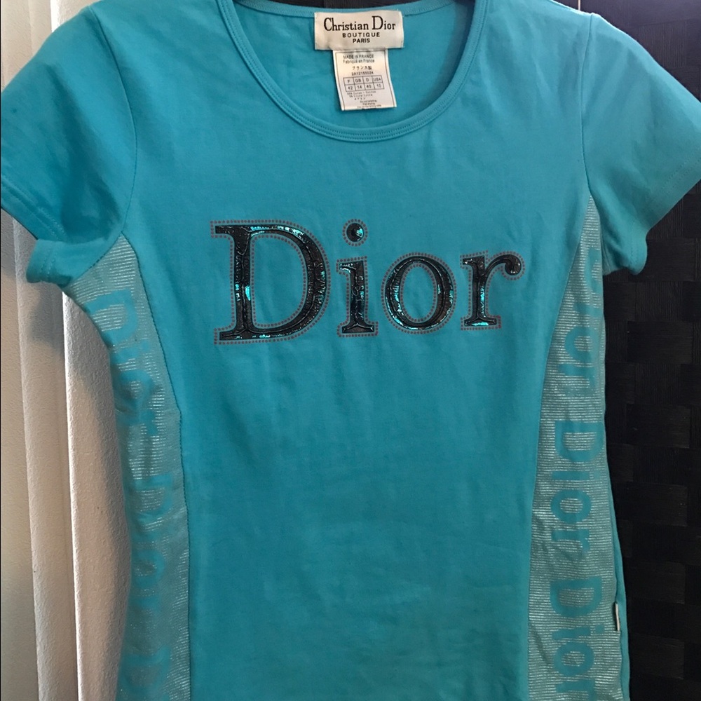🔴SOLD🔴 Christian Dior T-shirt for women.