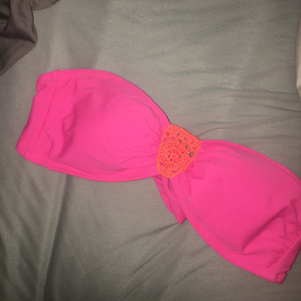 strapless bikini top