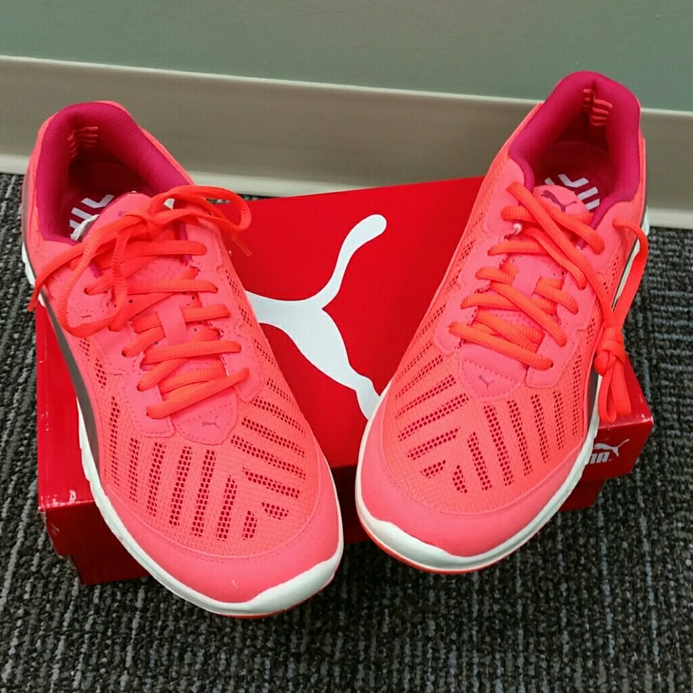 SOLD SOLD  Puma Ignite