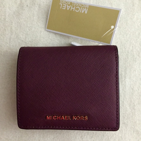 Michael Kors Handbags - Michael Kors leather wallet !