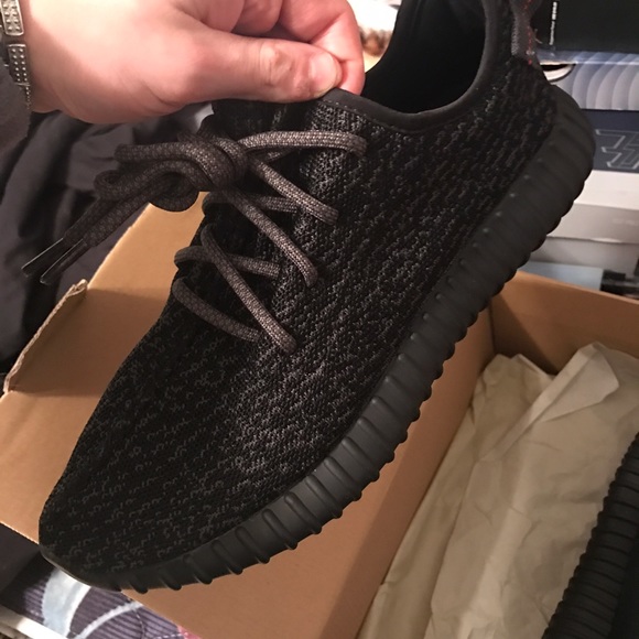Yeezy 350 boost pirate black main image 4