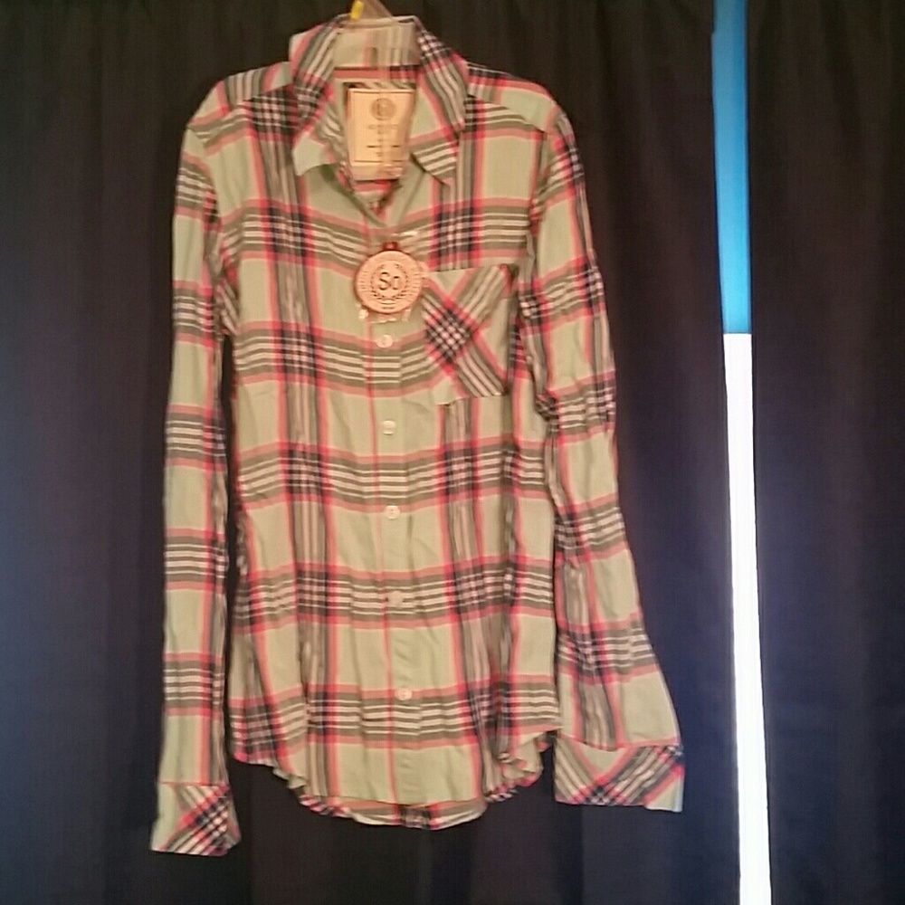 Juniors button down shirt xs