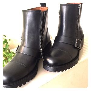 Lucky Brand black ankle boots