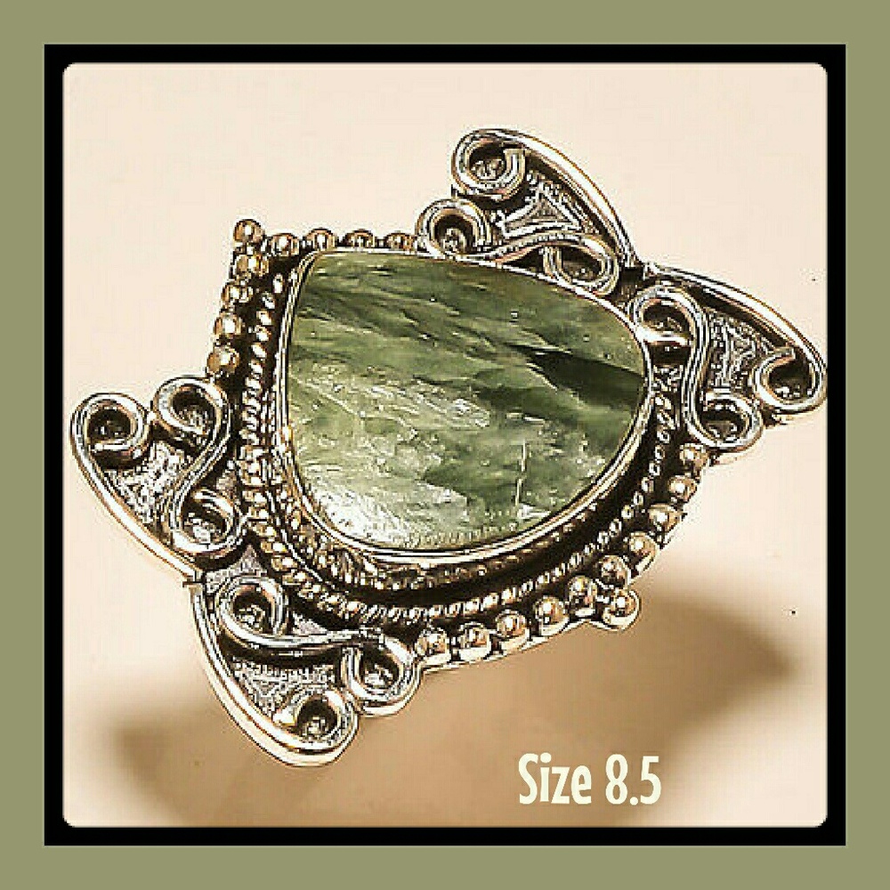Green Gray .925 Ring