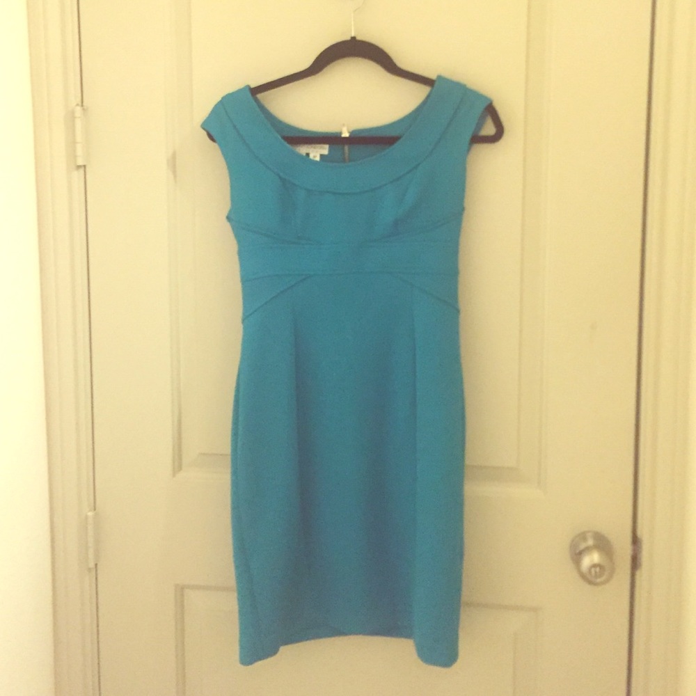 SALE! Maggy London 8P Turquoise Dress