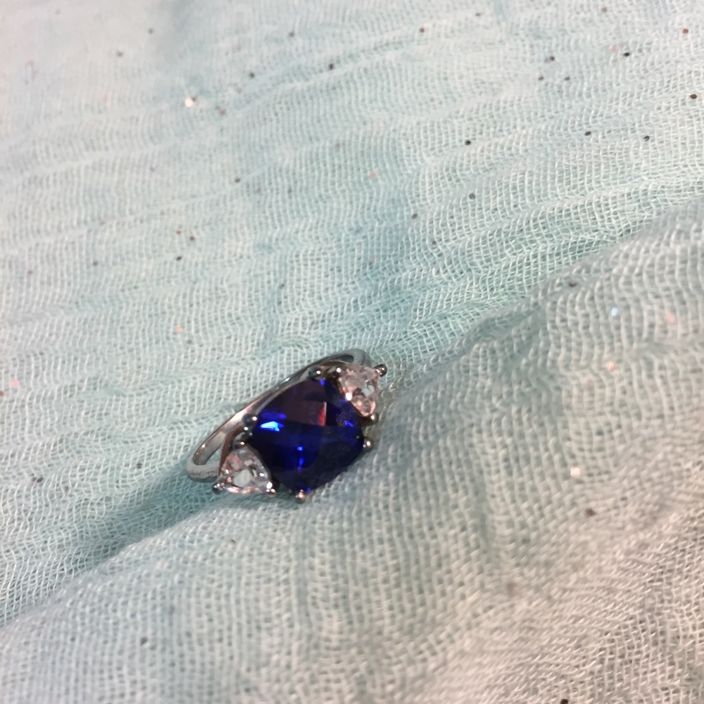 Sterling silver sapphire ring. Blue sapphire