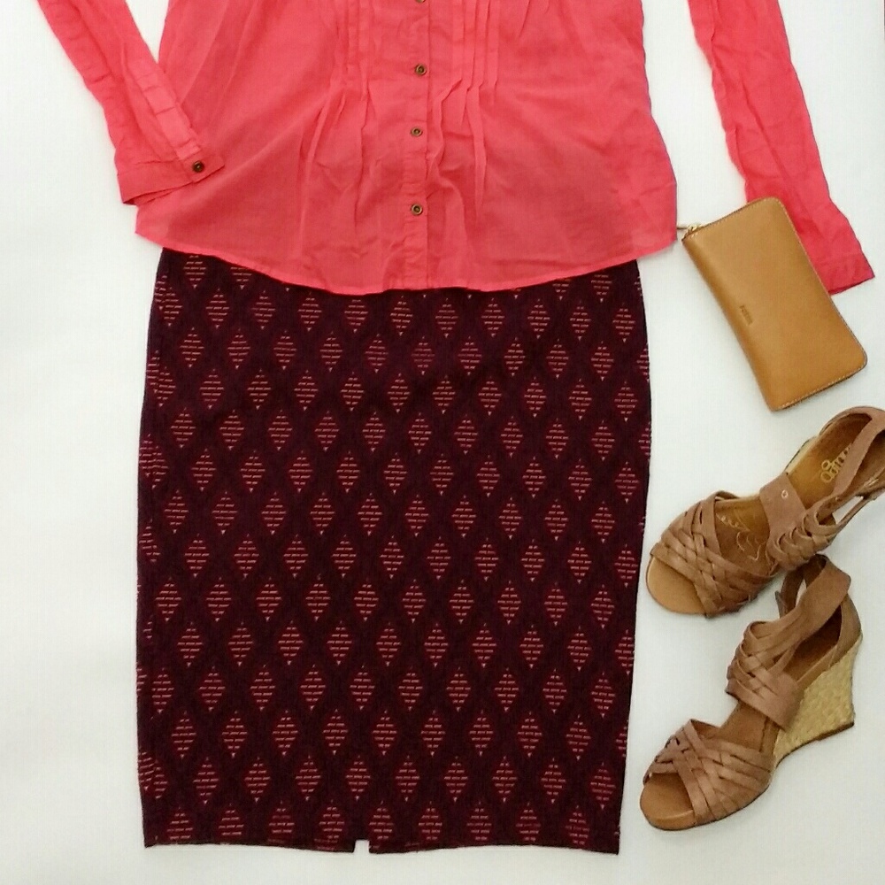 Zara red tribal pencil skirt Zara pencil skirt