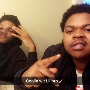 Meet your Posher, Celly