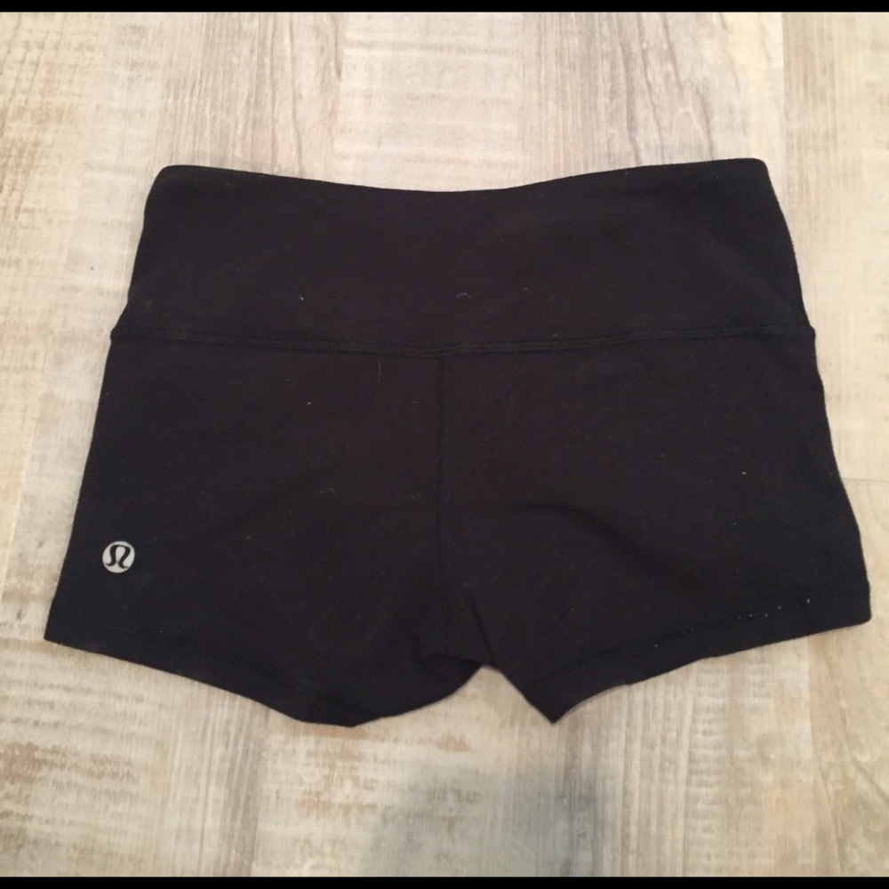Lulu lemon shorts