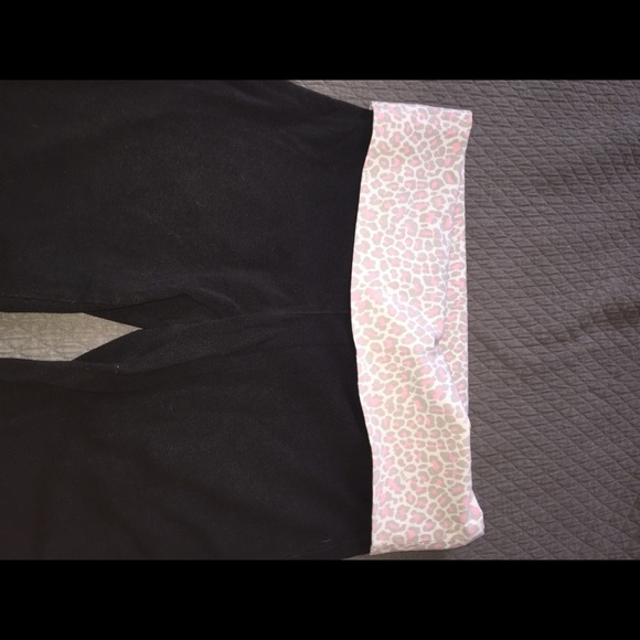 Victoria Secret Pink - Picture 2 of 3