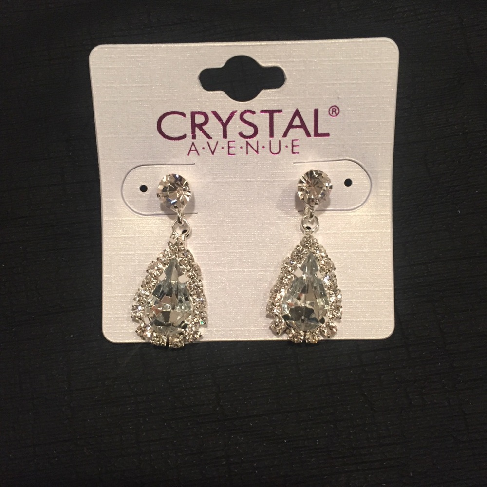 Rhinestone teardrop earrings