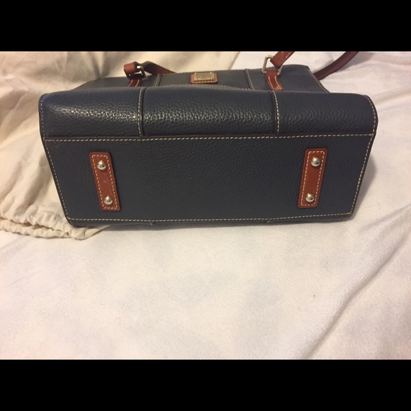 Purse - Picture 2 of 2
