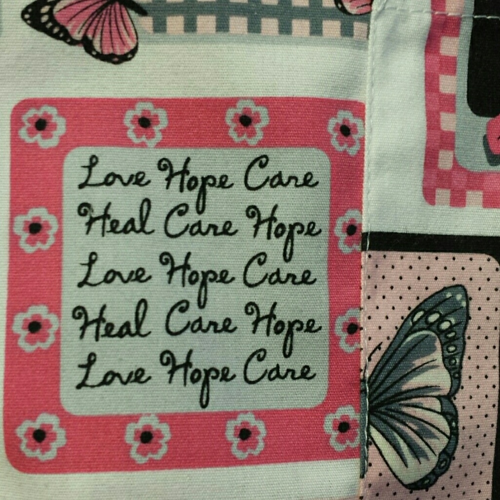 Scrub Top - Picture 2 of 3