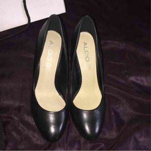 Black Aldo Heels