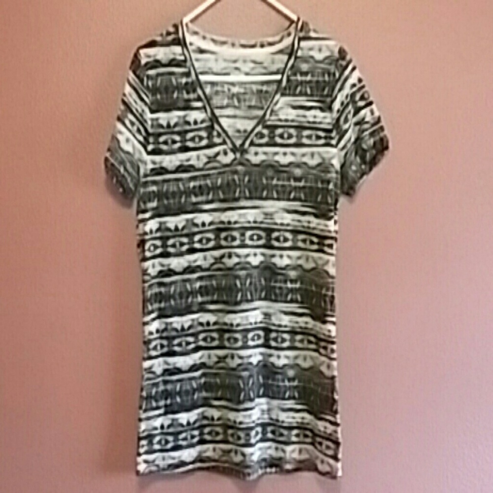 T shirt NWOT