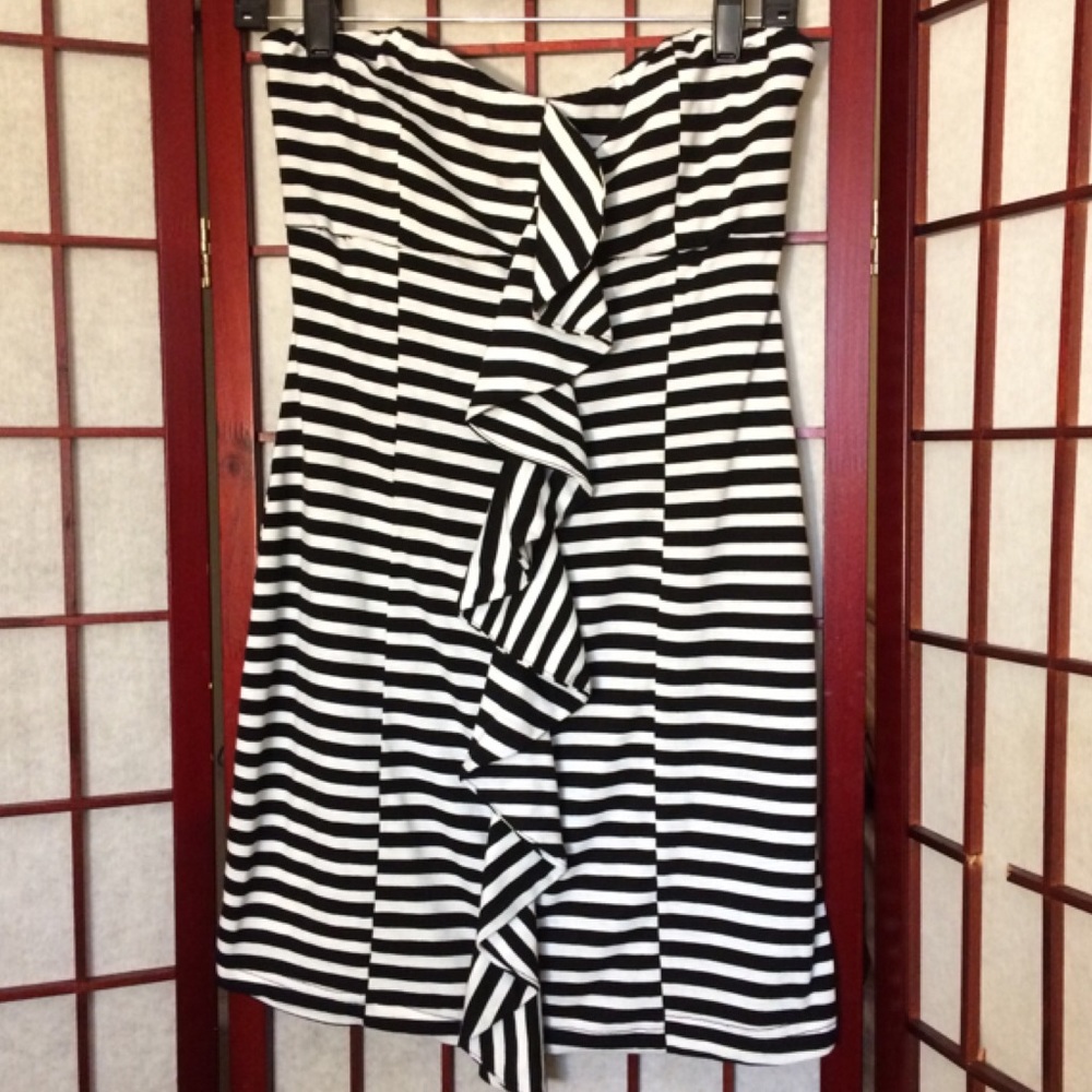 Cute Strip Dress