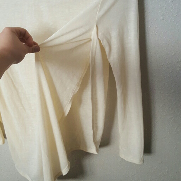 Hi-lo crossover sides t-shirt - Picture 3 of 3