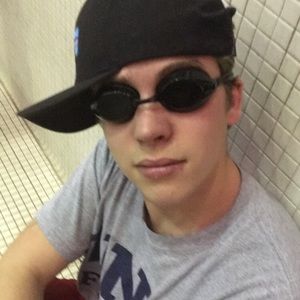 Meet your Posher, Mitchell