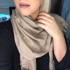 Meet your Posher, Amani