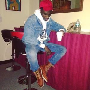 Meet your Posher, Derrick