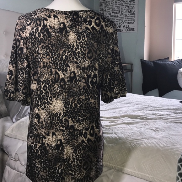 NWOT Cheetah Print Work Blouse, Size Large - Picture 2 of 4