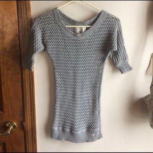 Hollister sweater size medium