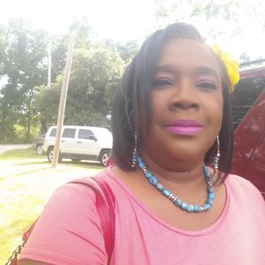 Meet your Posher, Kassandra