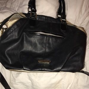Steve Madden hang bag