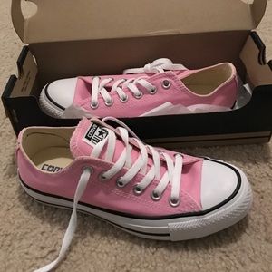 Icy pink  converse chuck Taylor all star low top