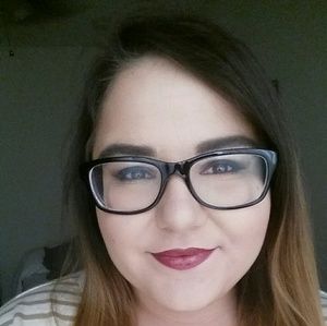 Meet your Posher, Gabrielle