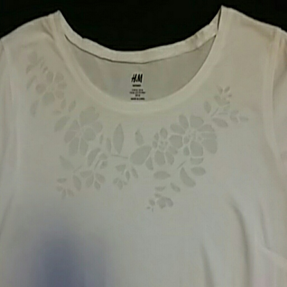 H&M Tee shirt