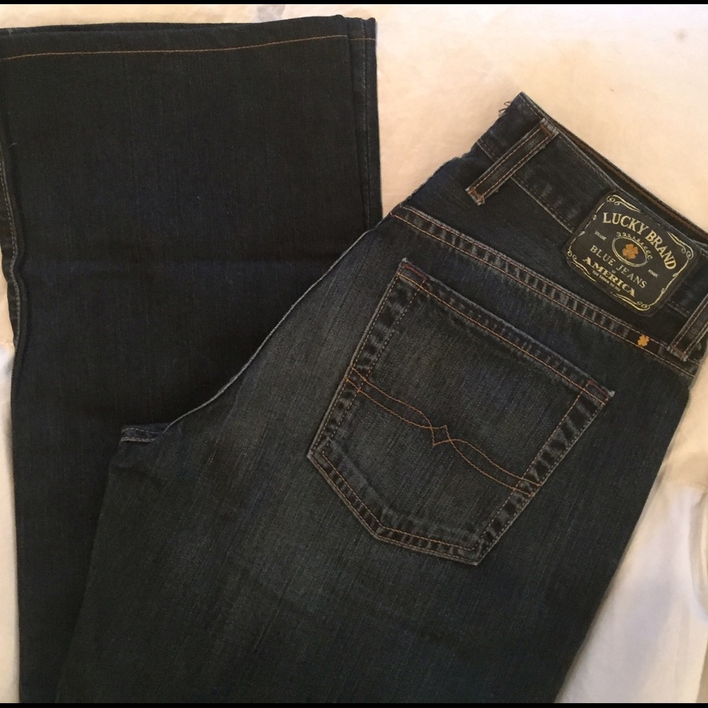 🍀 LUCKY BRAND 🍀 Relaxed Straight Fit Jeans