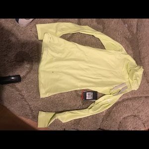 Nike pull over brand new tags still on