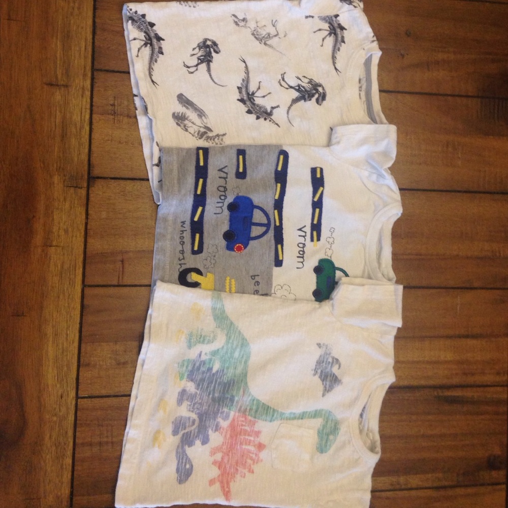 Next Direct t shirts 12-18, 18-24