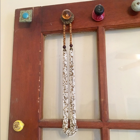 NWOT- Statement Necklace - Picture 3 of 4