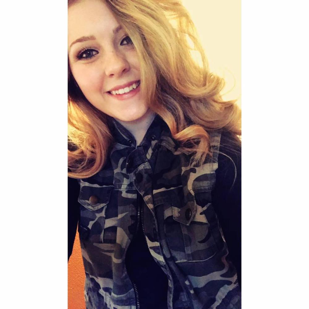 Meet your Posher, Ashten