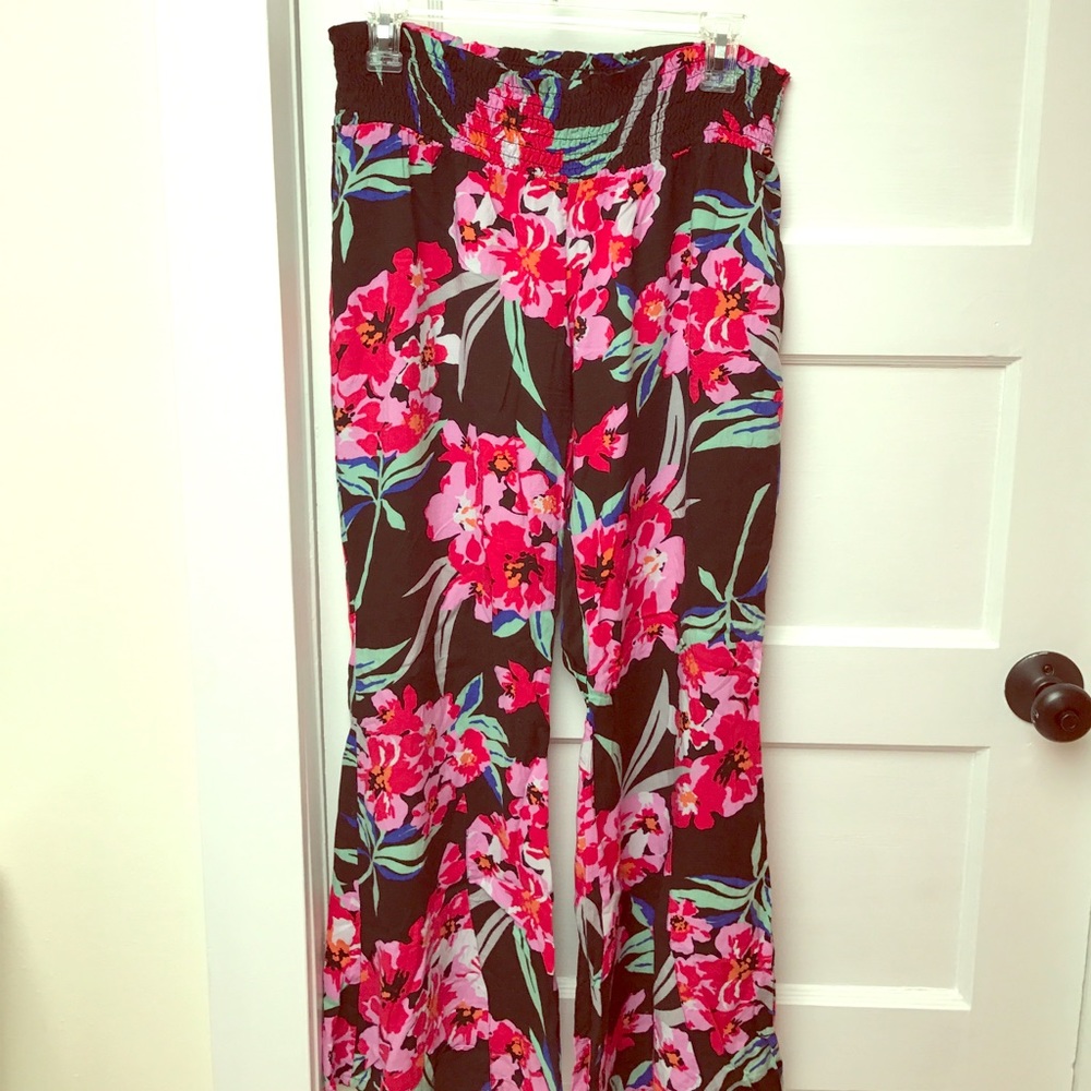 Roxy Floral Flared-leg Beach Pant