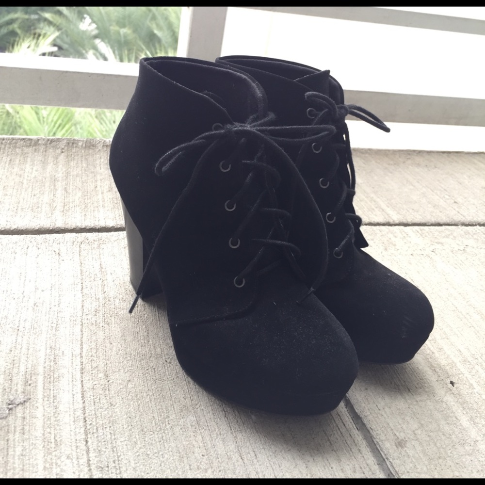 Black Suede Heel booties