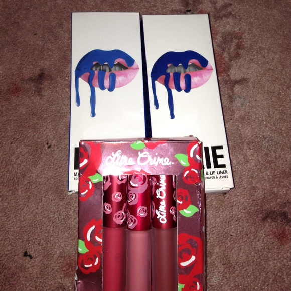 ❗️HIGH END MAKEUP LOT❗️ - Picture 3 of 4