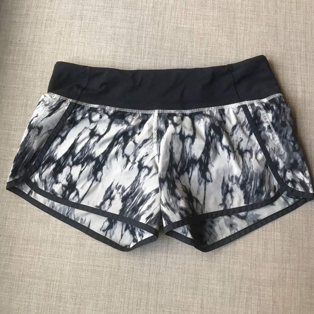Lululemon speed short (4 inch)